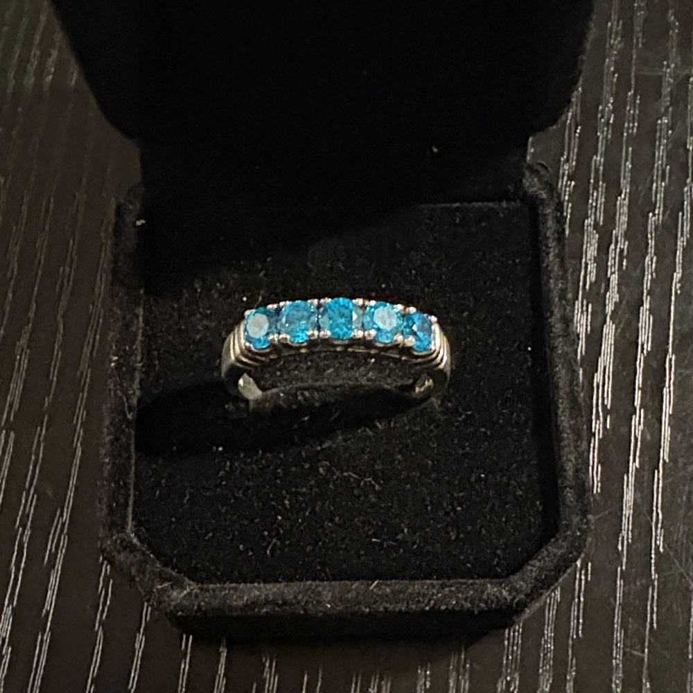 Silver ring blue stones women’s size 10